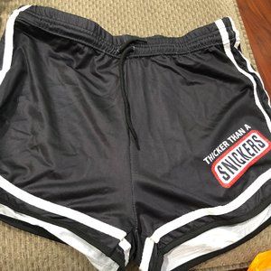 Snickers short set
